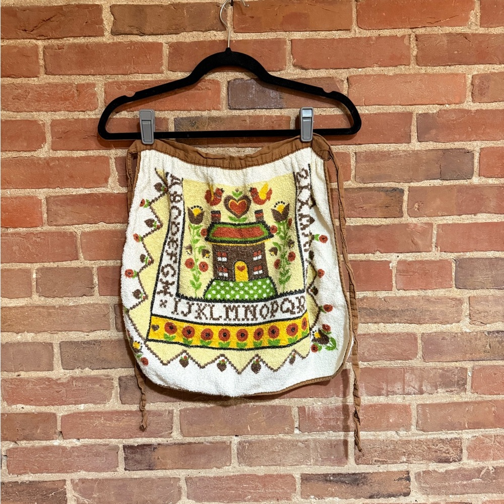 Handmade Folk‎ Art Embroidered Apron - White, Brown, Green, Yellow